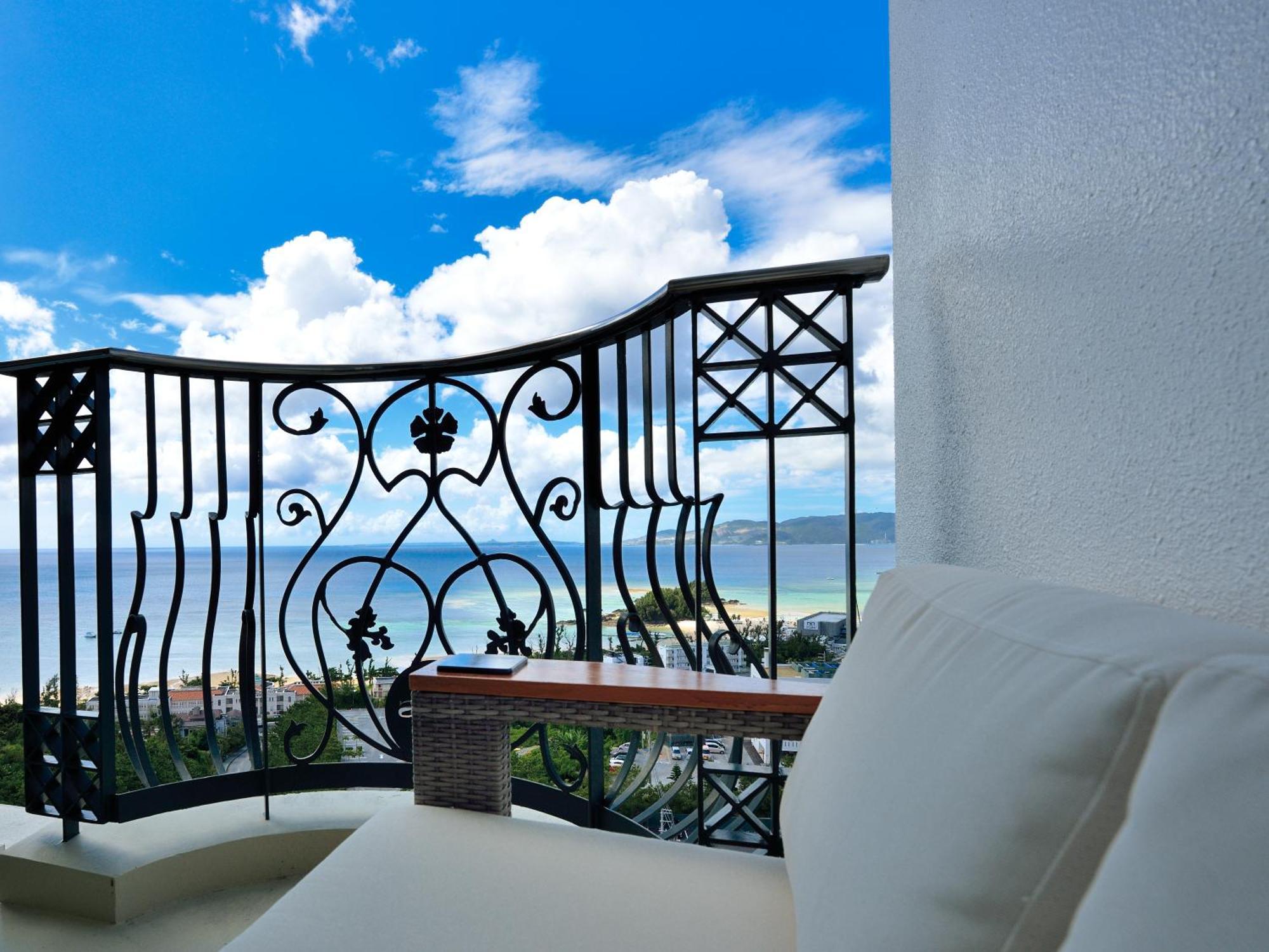 Okinawa Kariyushi Resort Exes Онна Экстерьер фото
