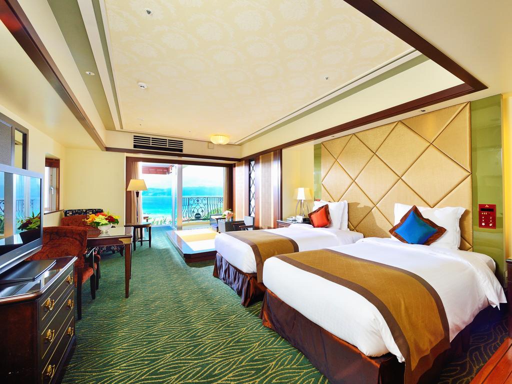 Okinawa Kariyushi Resort Exes Онна Экстерьер фото